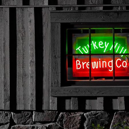 The Inn At Turkey Hill Bloomsburg Esterno foto